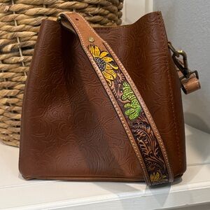 Portland Leather Embossed Brown Bag with Sunflower Strap